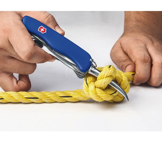 Нож Victorinox Skipper Pro (111мм)(чехол) - 12 функций