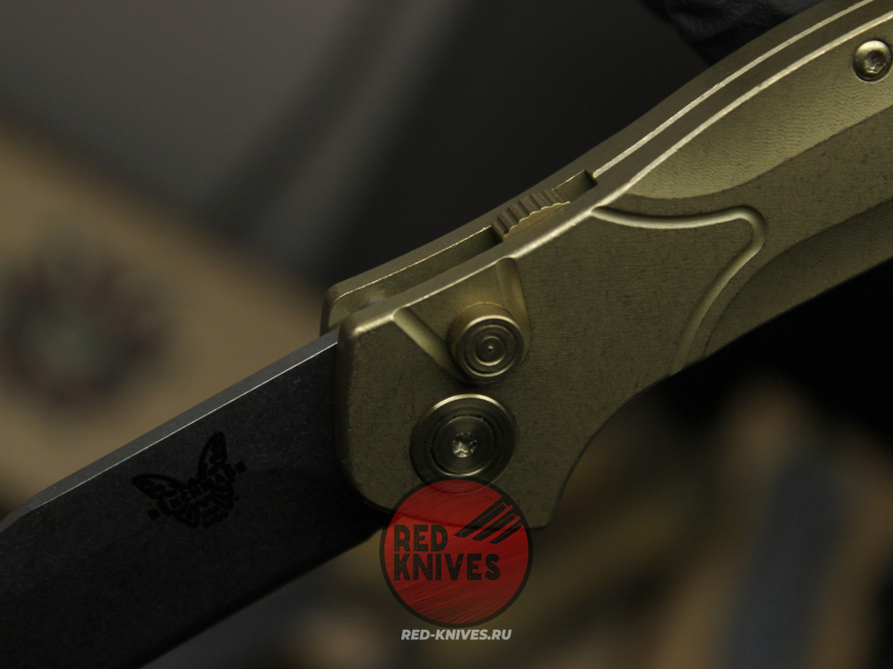Нож Benchmade Osborne 940 AUTO BRASS - рукоять, кнопка, предох. и фурнитруа - латунь