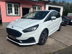 Ford S-Max Titanium