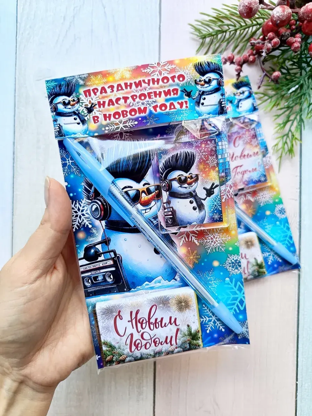 Подарочный набор детям на Новый год с шоколадом