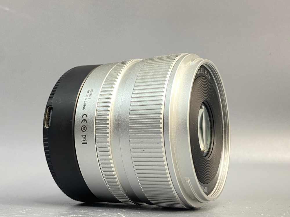 TTArtisan AF 40mm F2 Sony E