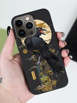 Чехол на iPhone 13 Pro с принтом