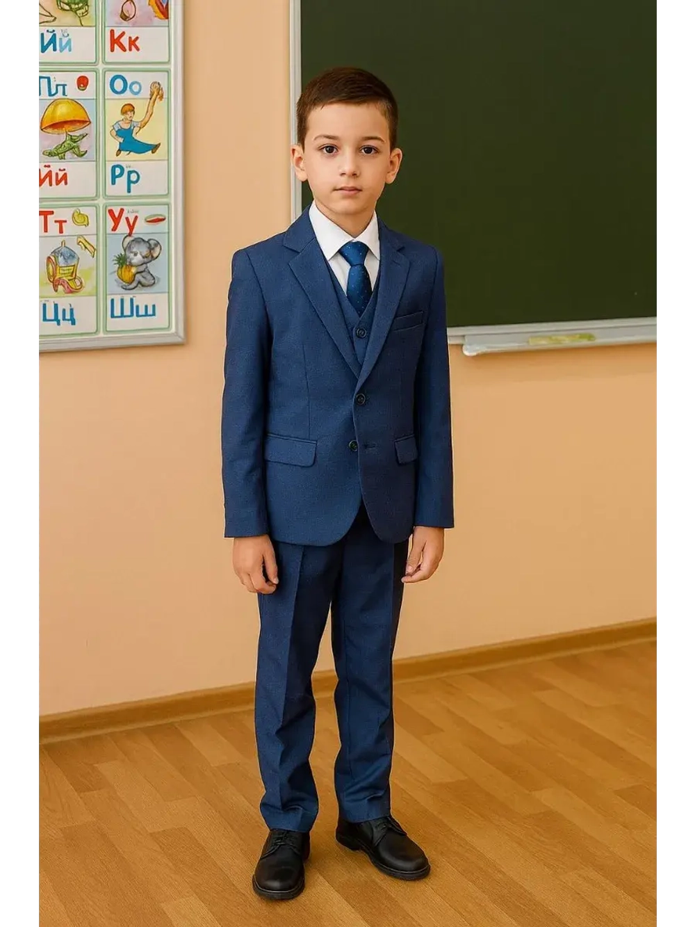 школьный костюм тройка для мальчика.