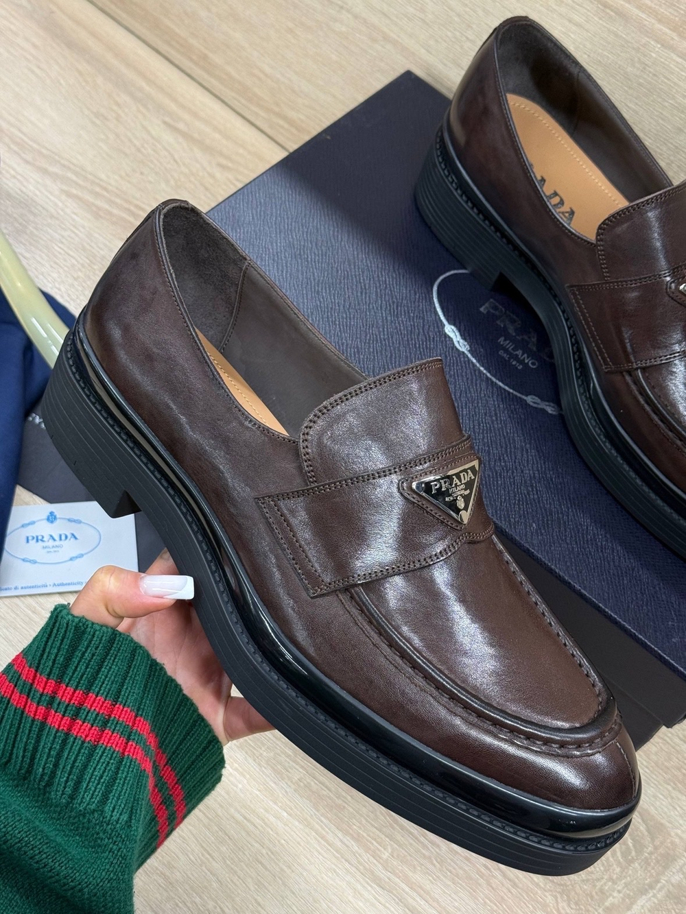 Лоферы Prada