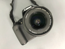 Canon 600D Kit 18-55mm 3.5-5.6 IS