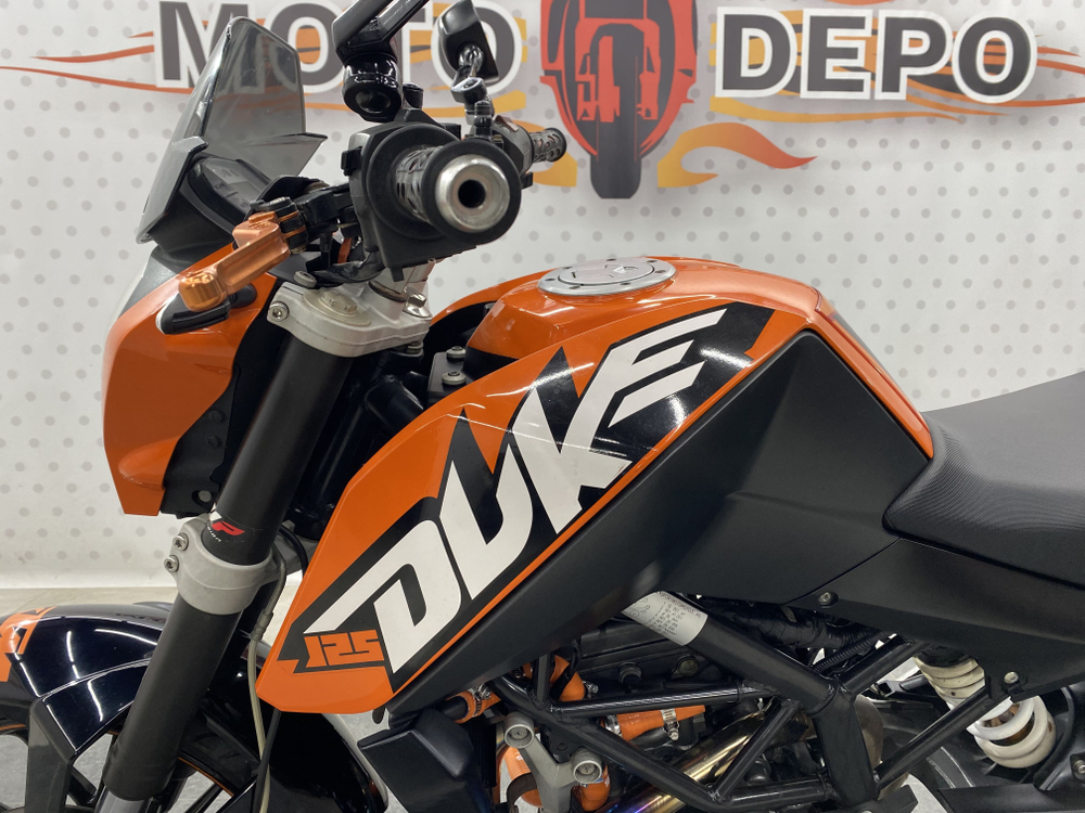 KTM 125 Duke , 2012