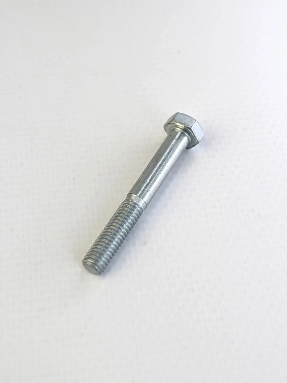 Болт М6*45 8.8