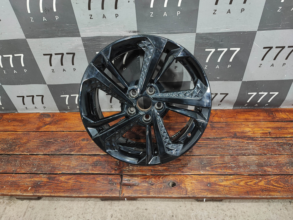 Диск колесный литой R18 Geely Coolray 19-нв Б/У Оригинал 4024074500900