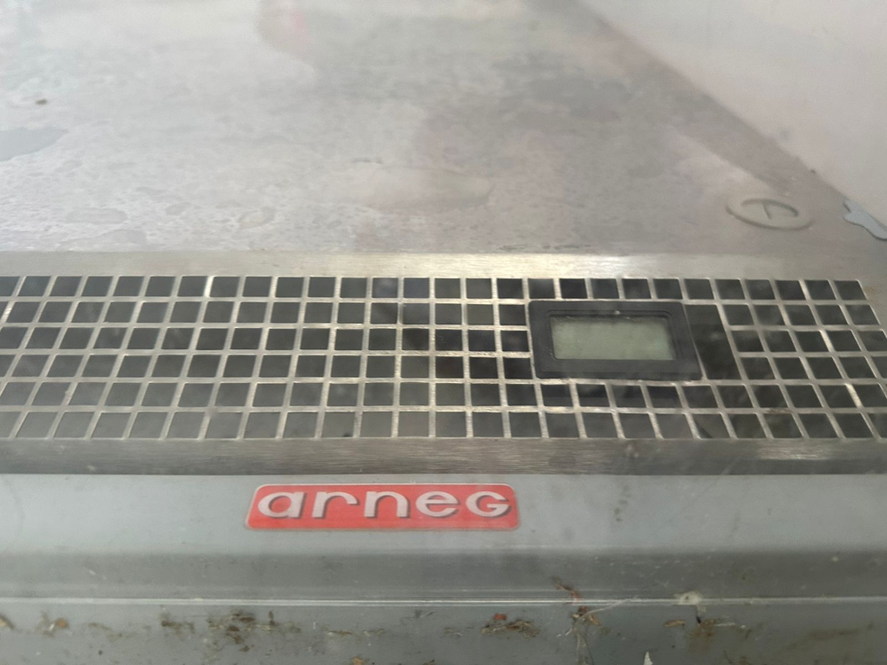 Витрина Холодильная Arneg SENDAI 85
