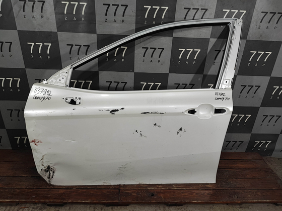 Дверь передняя левая Toyota Camry (XV70) 17-нв Б/У Оригинал 6700206280