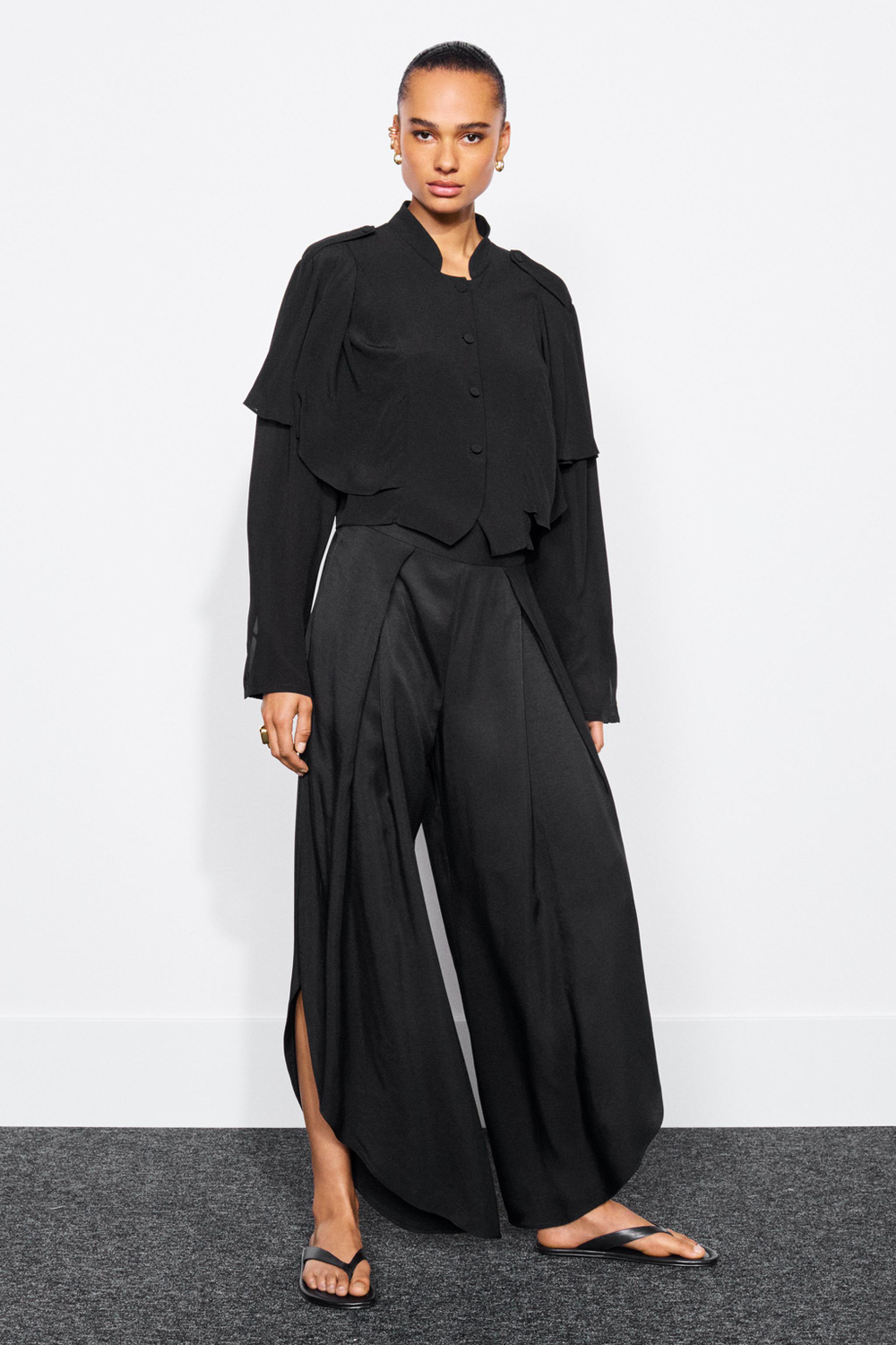БРЮКИ С РАЗРЕЗАМИ — ZW COLLECTION — ZARA
