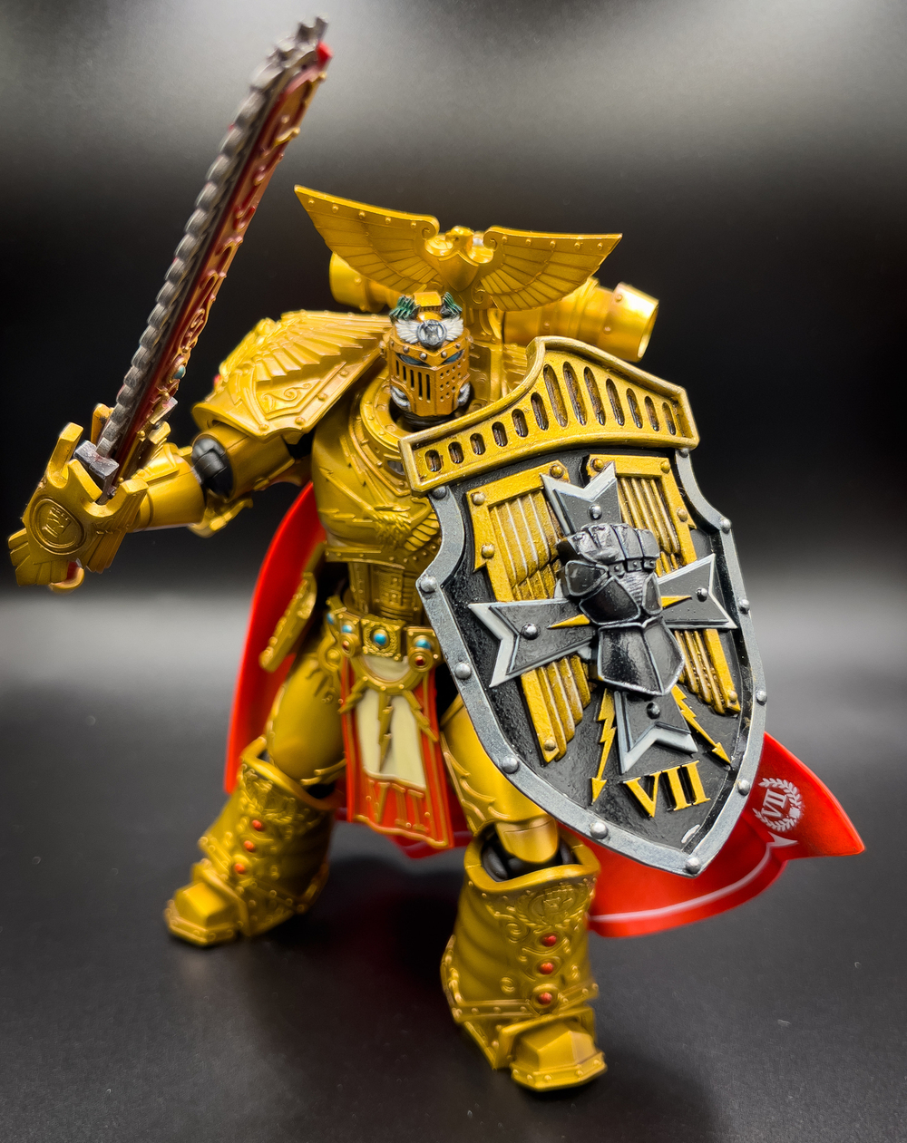 Helmet & Shield of Rogal Dorn