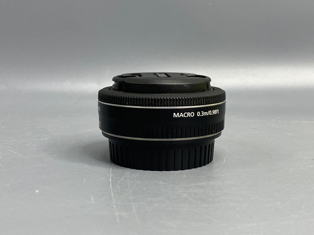 Canon EF 40mm 2.8 STM грибок