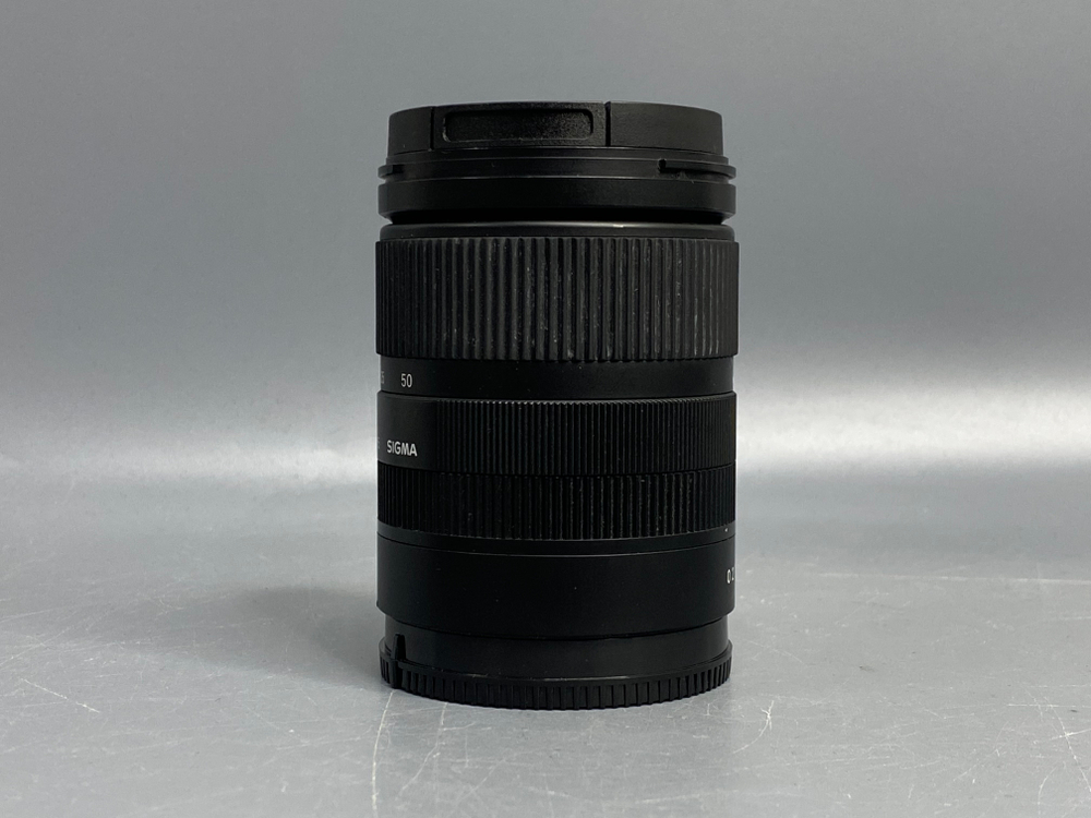 Sigma 18-50mm f/2.8 DC DN Contemporary Sony E