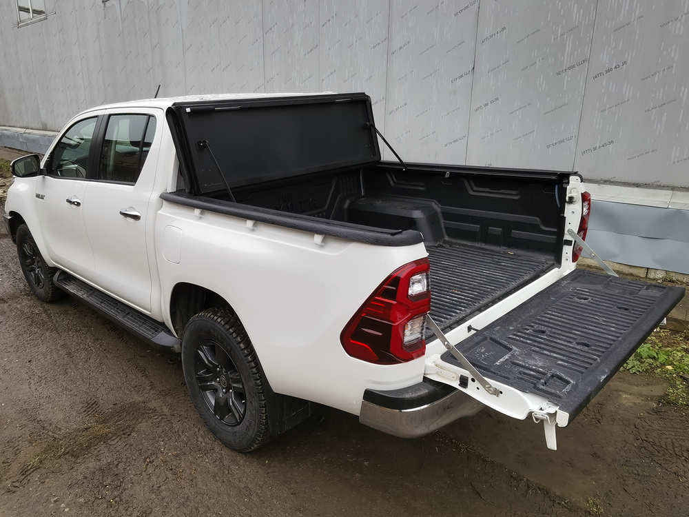 Крышка HAL 4-х секционная Hilux Revo '15, Араб. версия, штат. защ. стекла, вкладышь 4S STANDART