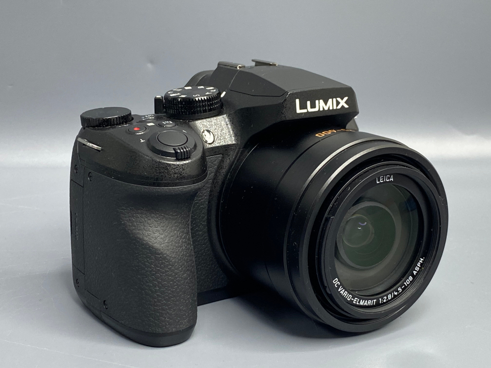 Panasonic Lumix DMC-FZ300