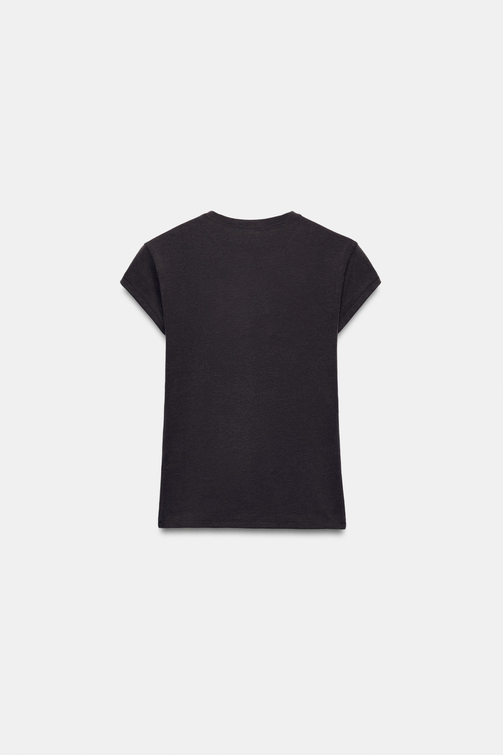 ПРИТАЛЕННАЯ ФУТБОЛКА С КОРОТКИМИ РУКАВАМИ — ZARA