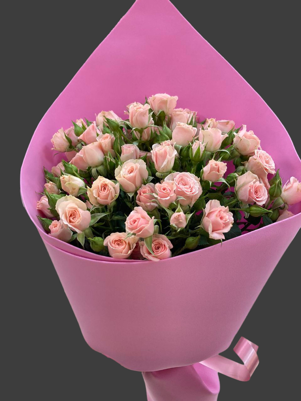 Комплимент из кустовых роз 7 веток