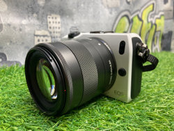 Canon EOS M Kit 18-55mm IS STM