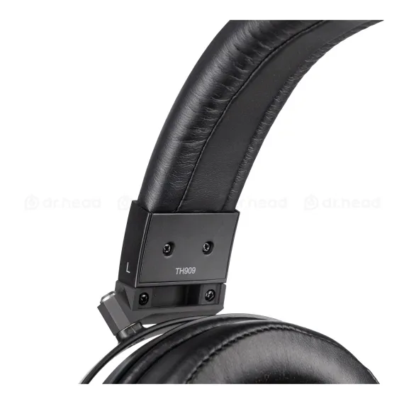 Fostex TH-909