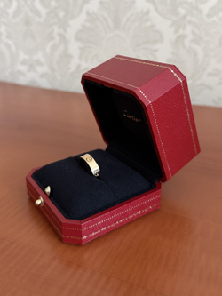 Кольцо Cartier Love Classic Model