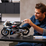 Конструктор Лего Техник БМВ М 1000 RR 42130 | LEGO Technic BMW M 1000 RR | набор спортивный мотоцикл 1921 деталь 18+