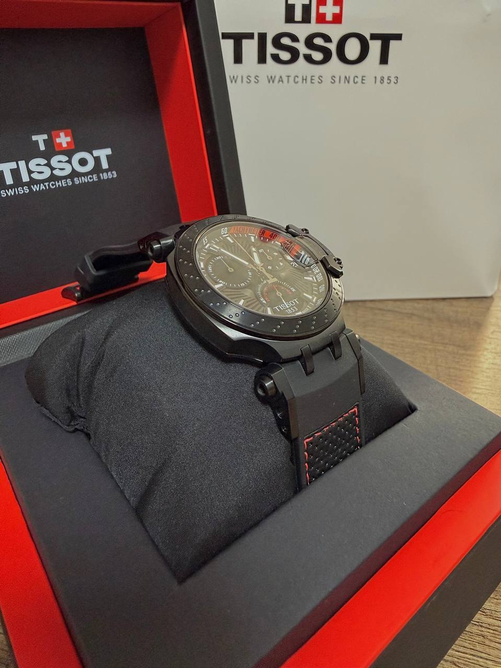 Швейцарские мужские часы Tissot T-Race Motogp 2018 Special Edition T115.417.37.061.04 с хронографом