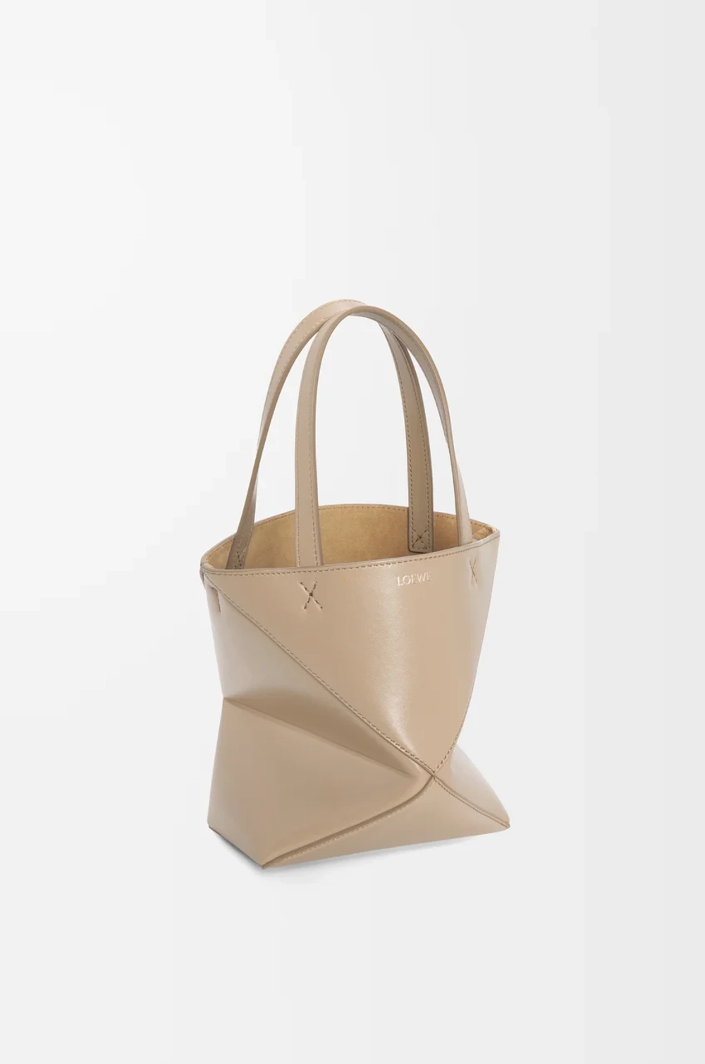 Loewe Мини-сумка Puzzle Fold из блестящей телячьей кожи, песочный