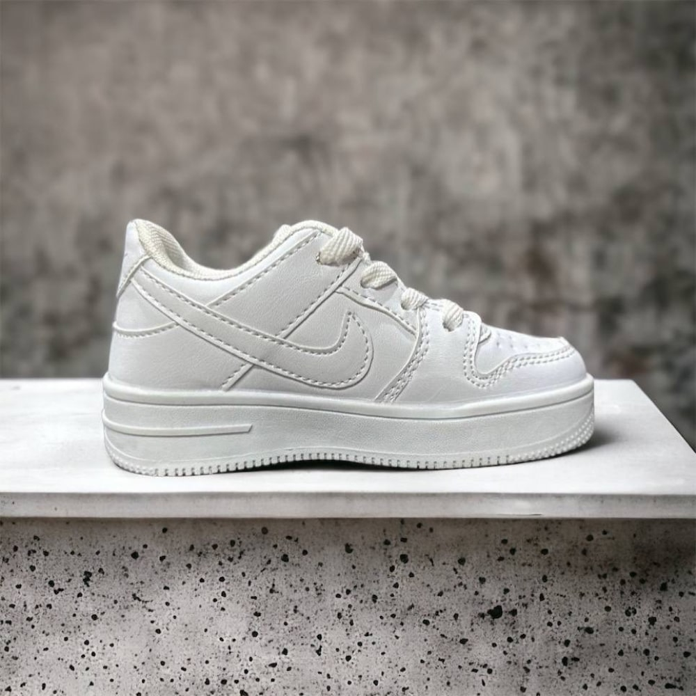 Nike Air Force 1 Low Kids • White
