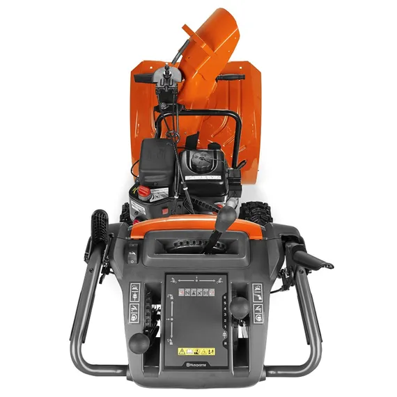 Бензиновый снегоуборщик "HUSQVARNA" ST230