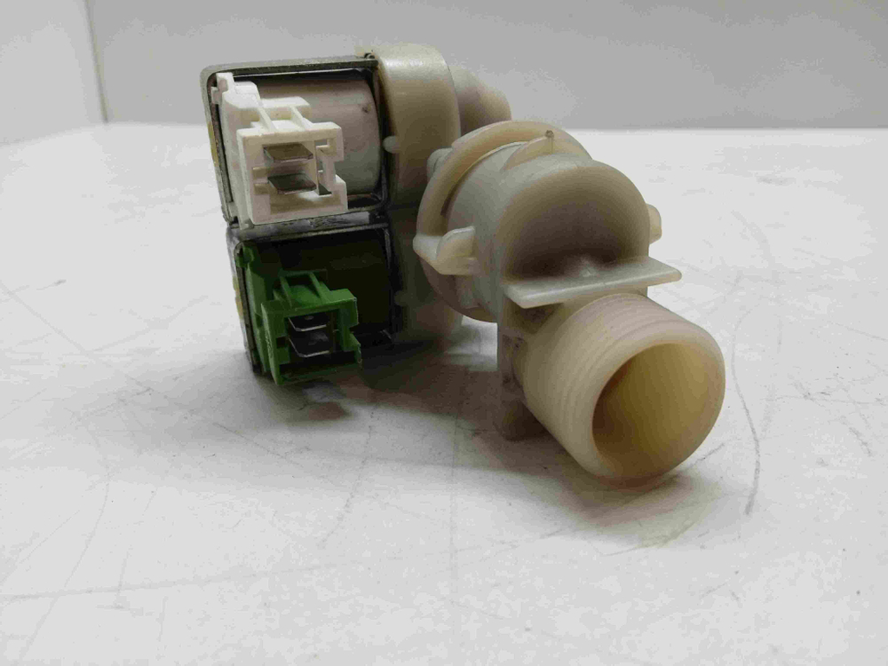 ZWO3104 кт273 Клапан подачи воды стиральной машины Zanussi ZWO3104 б/у