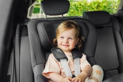 Автокресло 1 Britax Roemer KING PRO Space Black, с 15 месяцев до 4 лет, до 20 кг, (76 - 106 см), черный