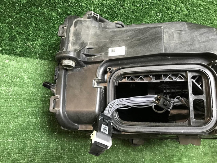 Фара правая Mercedes GLC X253 (2019-2022) LED