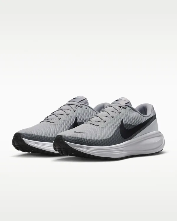 Кроссовки мужские NIKE REVOLUTION 8