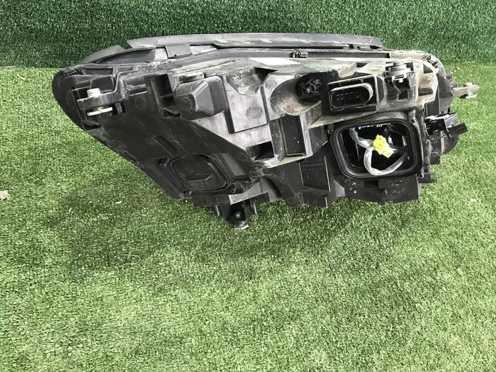 Фара левая Mercedes S w222 (2013-2017) LED (В пленке)