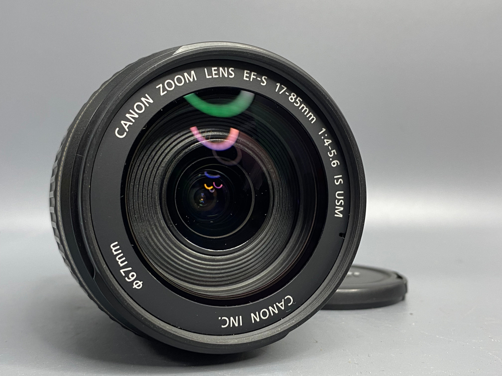 Canon EF-S 17-85mm f/4-5.6 IS USM