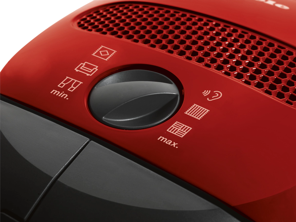 Пылесос Miele Classic C1 Junior PowerLine SBAF5