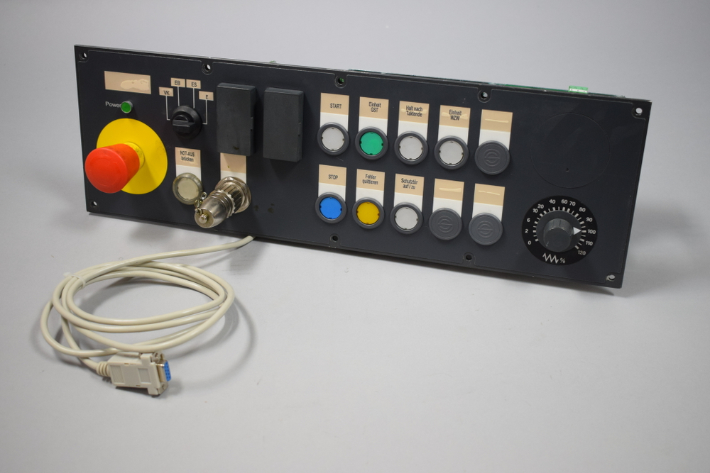 SIEMENS 6FC5203-0AD27-0AA0