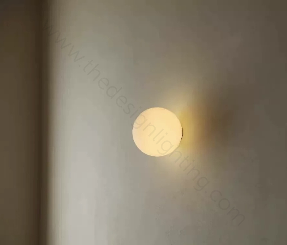 Wall design lamp Glo Ball by Flos