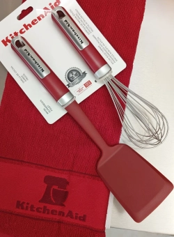KitchenAid Набор лопатка + венчик Maker Essentials красный EAN 4895156644552
