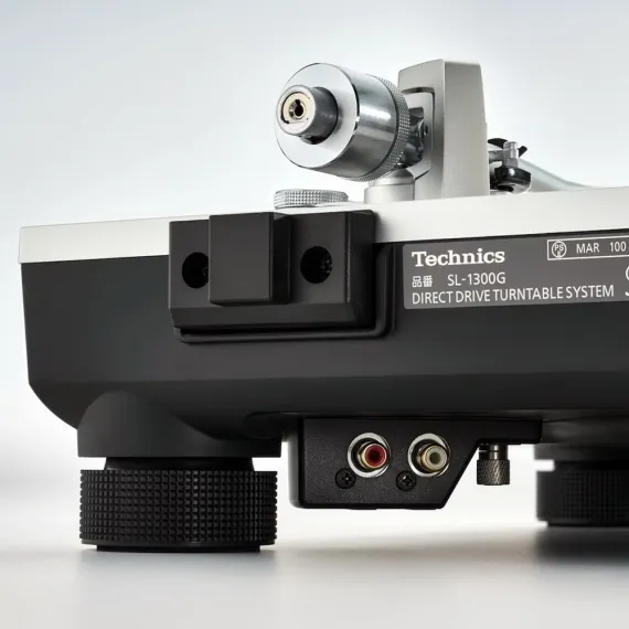 Technics SL-1300G Black