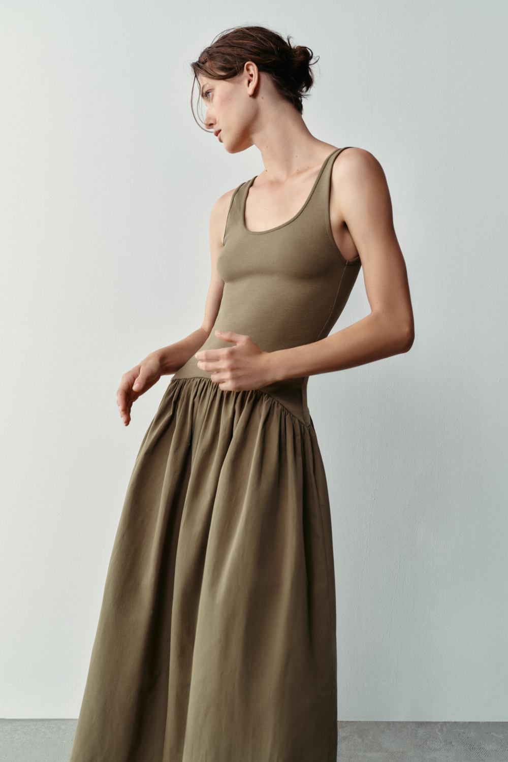 КОМБИНИРОВАННОЕ ПЛАТЬЕ НА БРЕТЕЛЯХ — ZARA