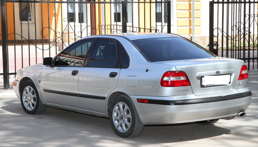Порог левый Volvo S40 (V40) 1995-2003 (Potrykus)