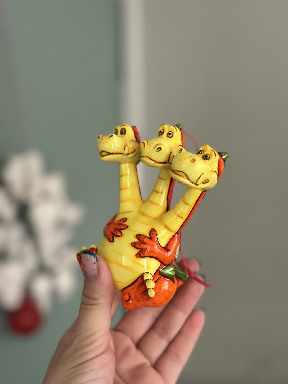 Елочная игрушка "Змей Горыныч", фарфор, ручная роспись, 11.5 см