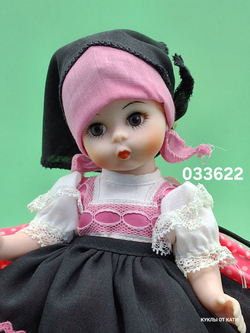 Коллекционная кукла Madame Alexander винтаж 033622