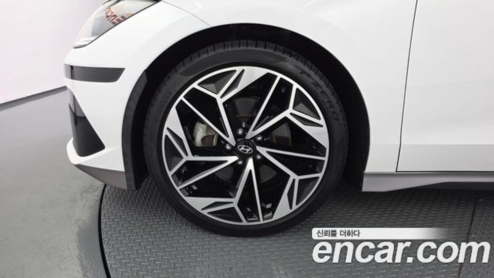 Hyundai Ioniq6 Long Range AWD — 2023
