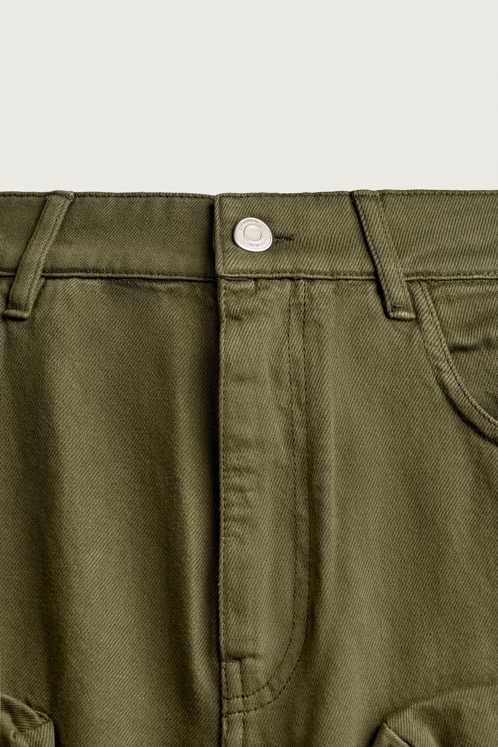 ZARA БРЮКИ КАРГО RELAXED FIT С КАРМАНАМИ, ЗЕЛЕНЫЙ