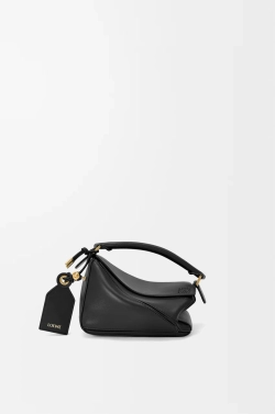 Loewe Сумка-мини Puzzle Featherlight из овечьей кожи наппа, черный