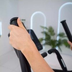 Эллиптический тренажер OXYGEN FITNESS PHANTOM M LCD домашний