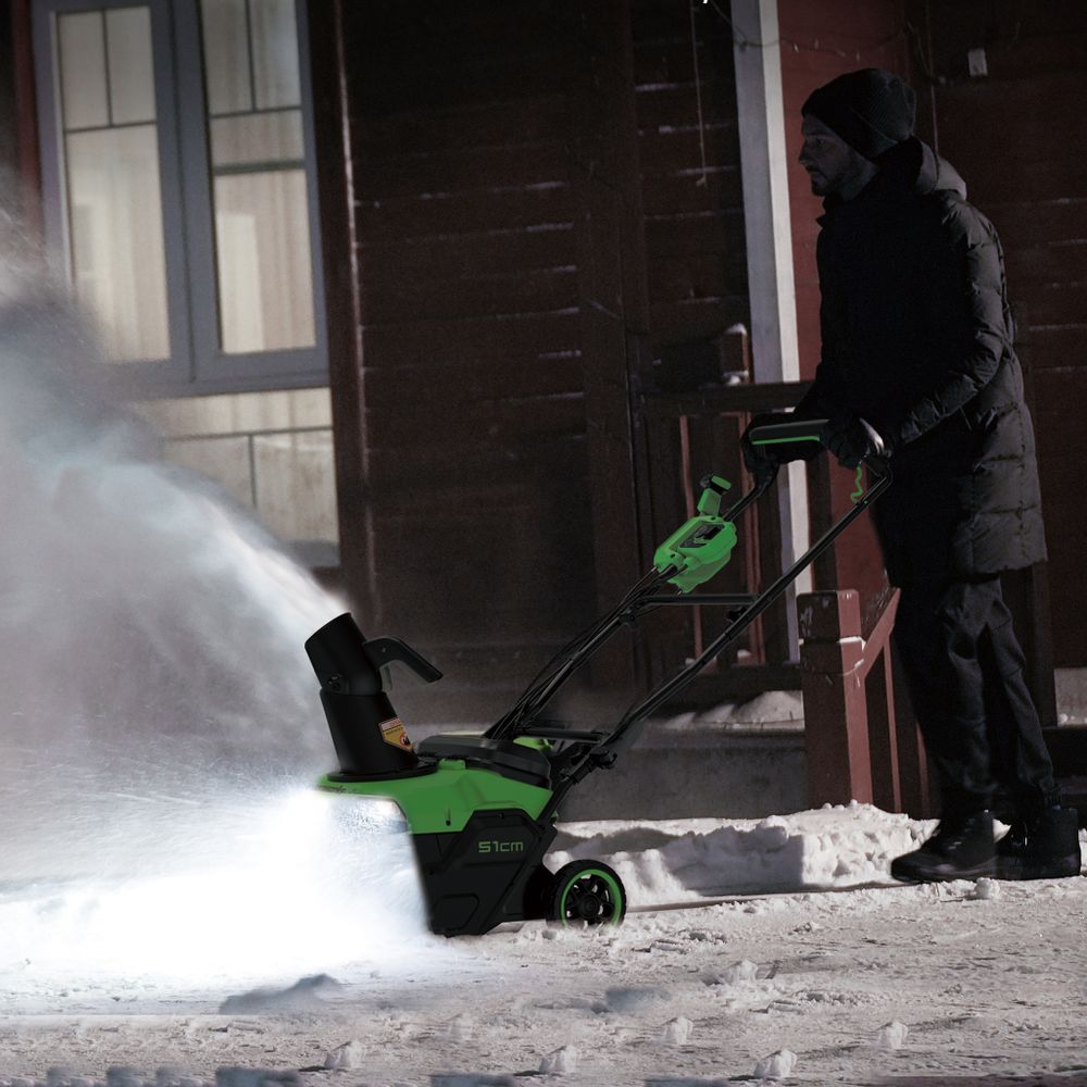 Снегоуборщик аккумуляторный бесщеточный Greenworks GD40STX2, 40V, 51 см, с 1хАКБ 5 Ач и ЗУ (2603407UG)